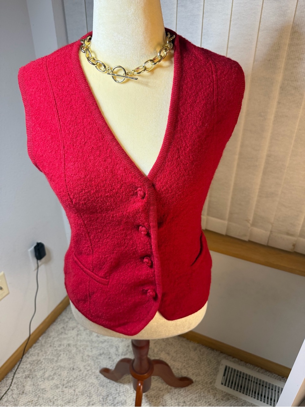 Lands’ End Women’s Size 8 Red Boiled Wool Button Front Vest Vintage Style